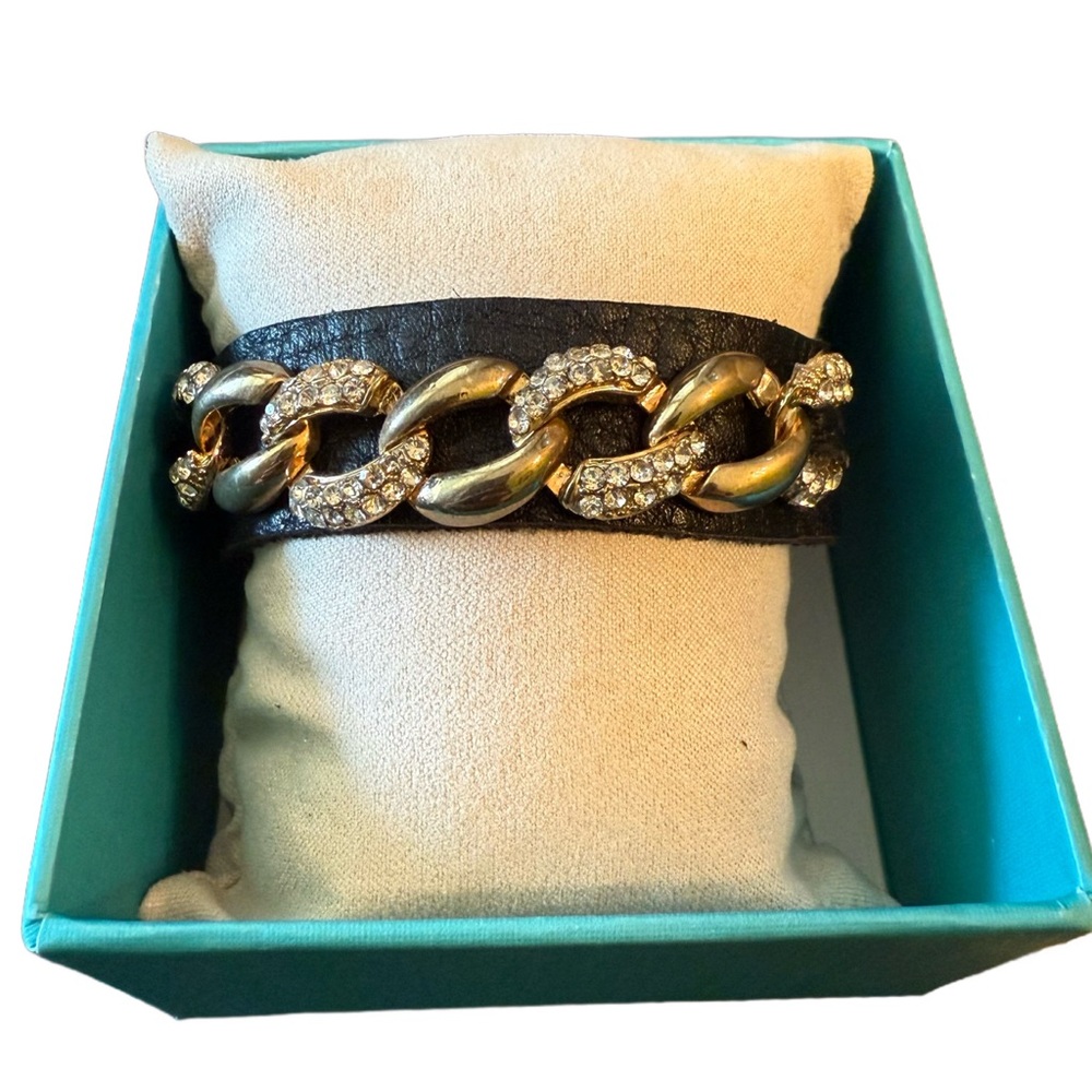 Vintage King Star Gold and Black Chain-Link Bracelet w/ Crystal Accents